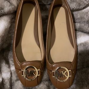 Michael Kors Fulton Flats 7.5 Luggage